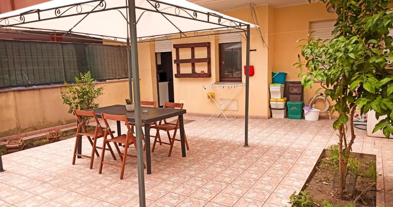 Domumontegrappa - Appartamento Indipendente Con Giardino - Sestu المظهر الخارجي الصورة