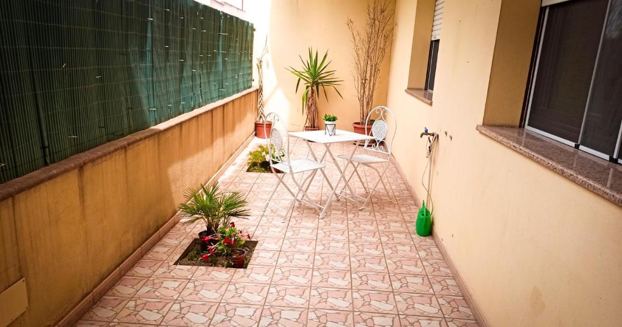 Domumontegrappa - Appartamento Indipendente Con Giardino - Sestu المظهر الخارجي الصورة